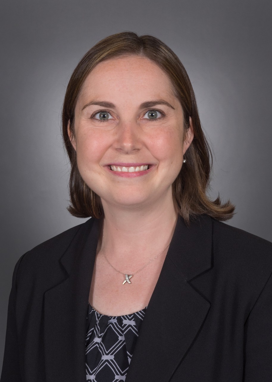 Headshot of Shannon Kemen