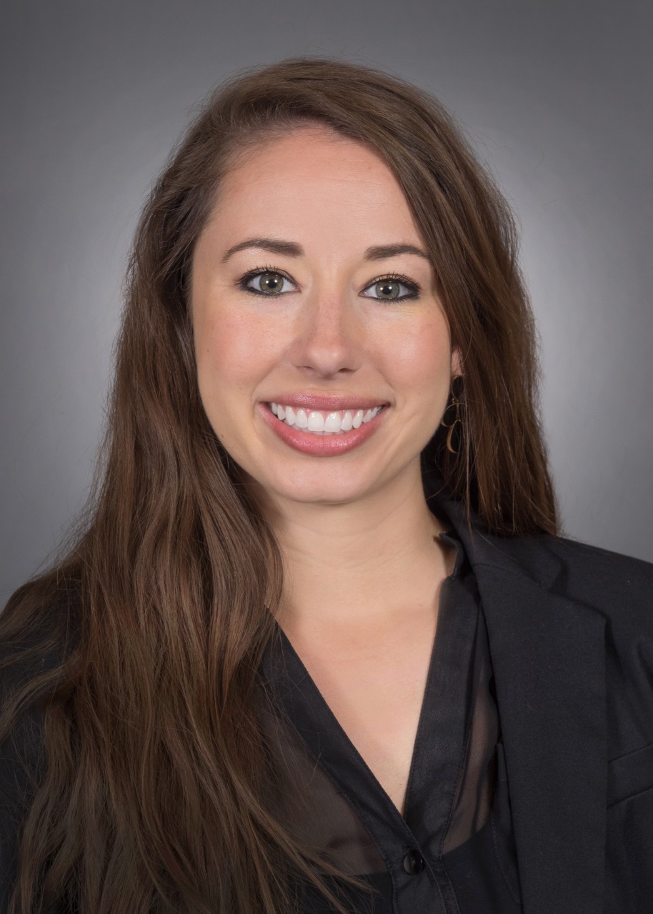 Headshot of Mindy Roy