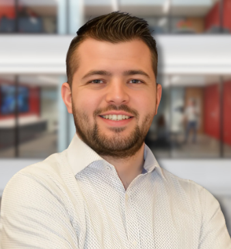 Untitled design - 1 Headshot of Joey Yerace