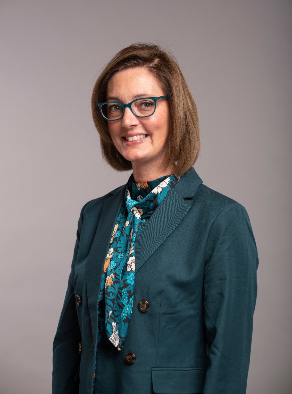 Headshot of Heidi Turner