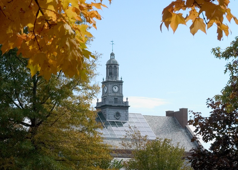 Featured image for Law Students help non-native English speakers one business at a time