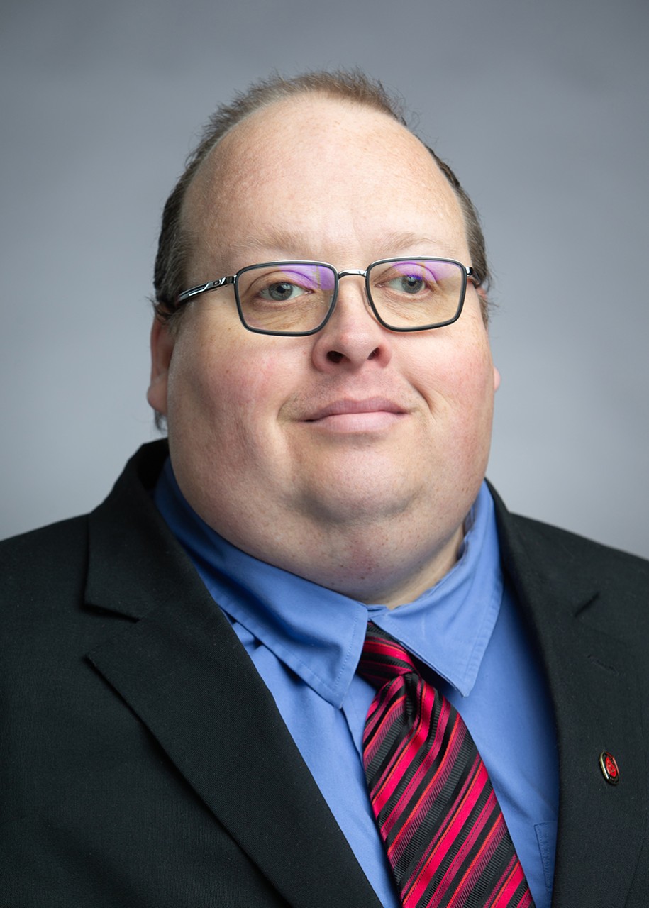 Headshot of Donald Caster